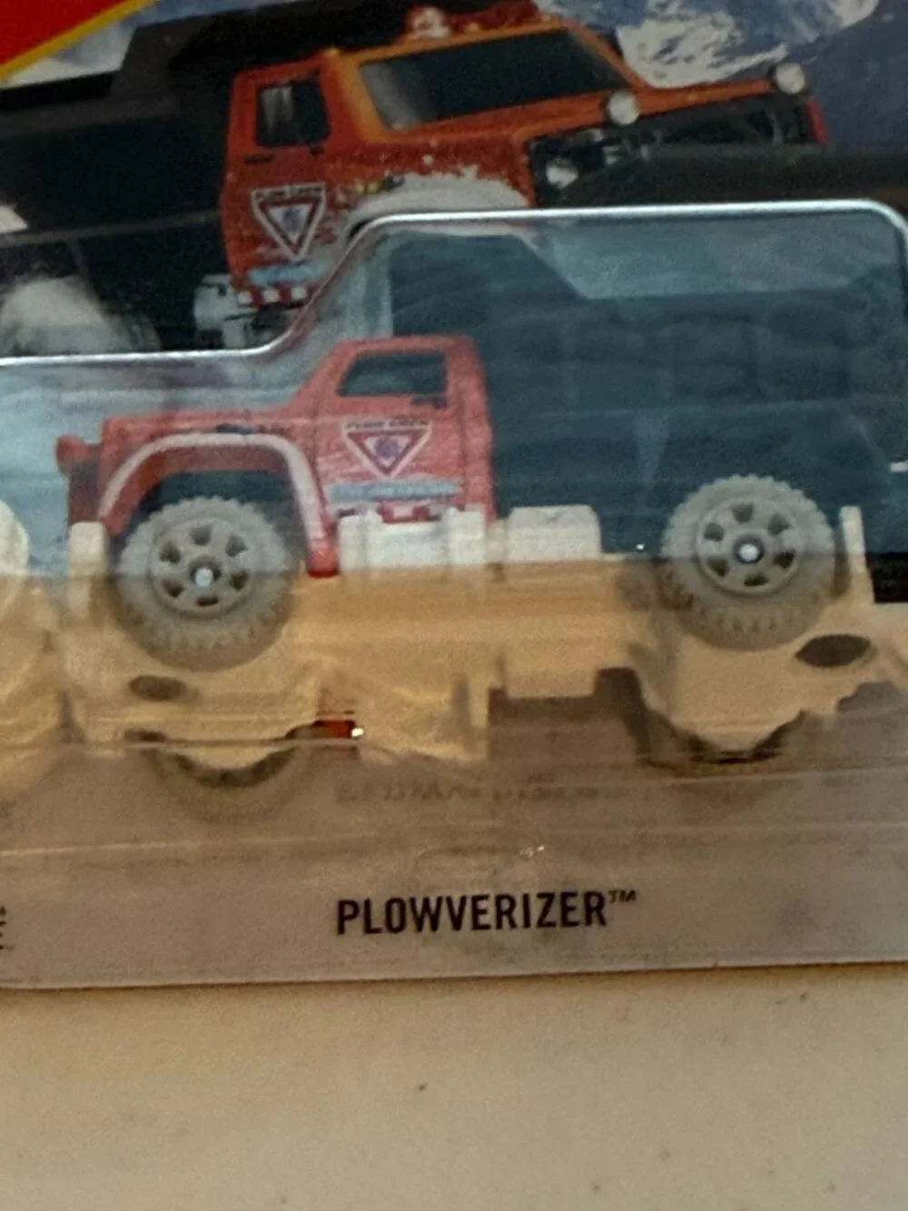 Matchbox Plowverizer Snow Plow Truck 39/125 Red Black Diecast Vehicle